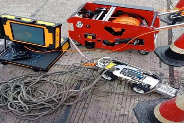 孙吴CCTV管道检测机器人