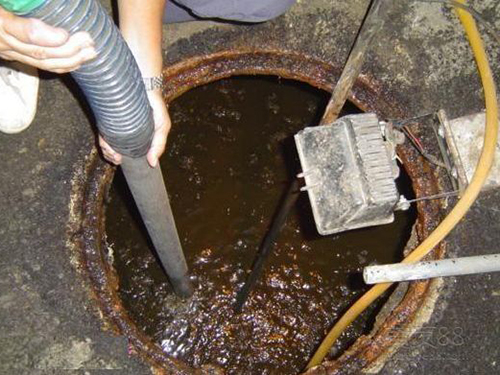 孙吴隔油池清理